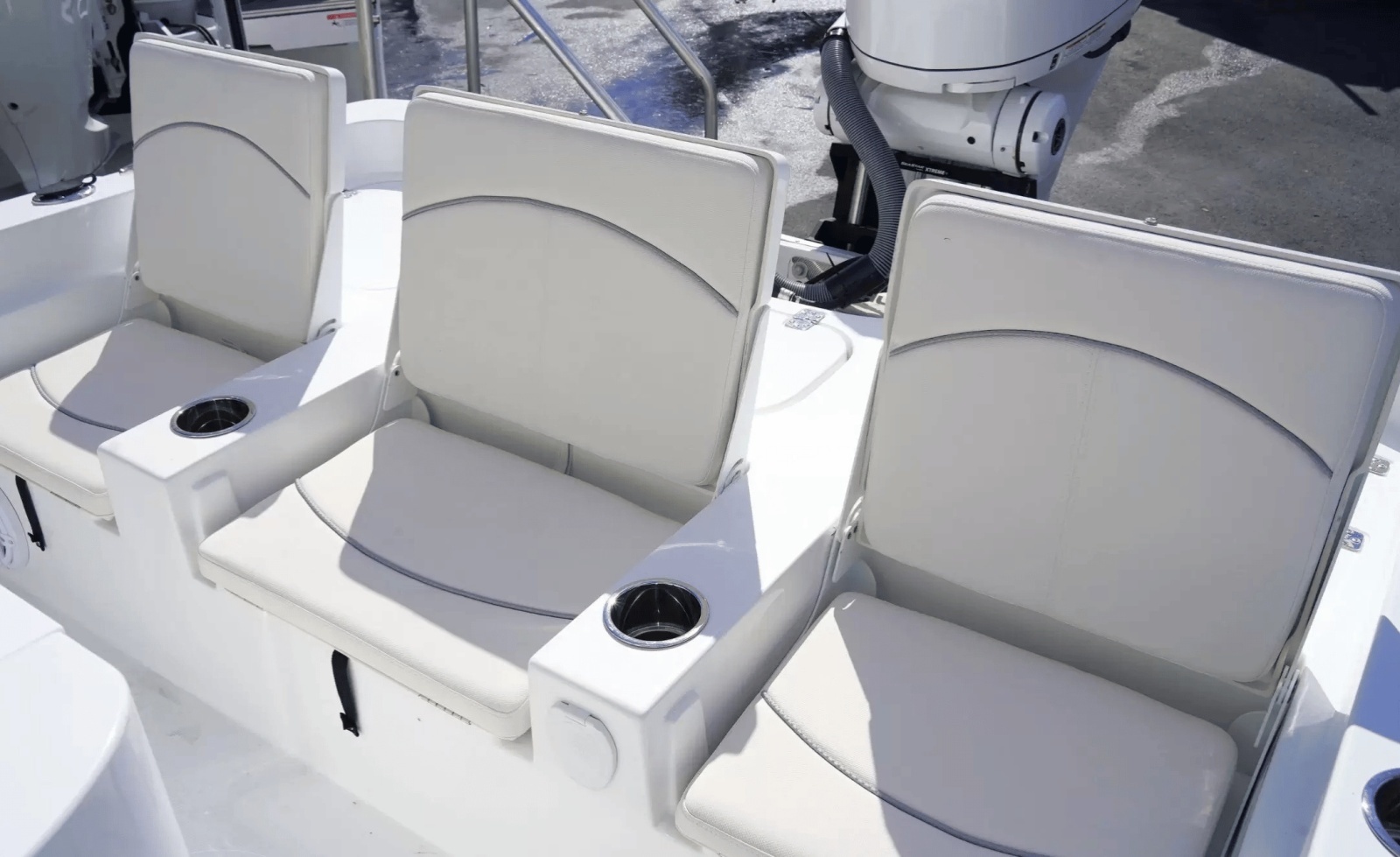25ft Sea Hunt Yacht For Sale