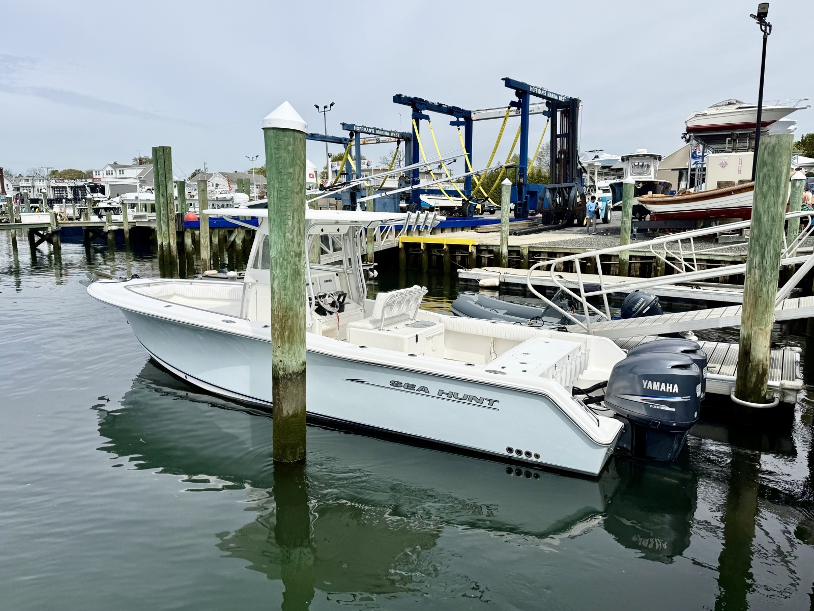 29ft Sea Hunt Yacht For Sale