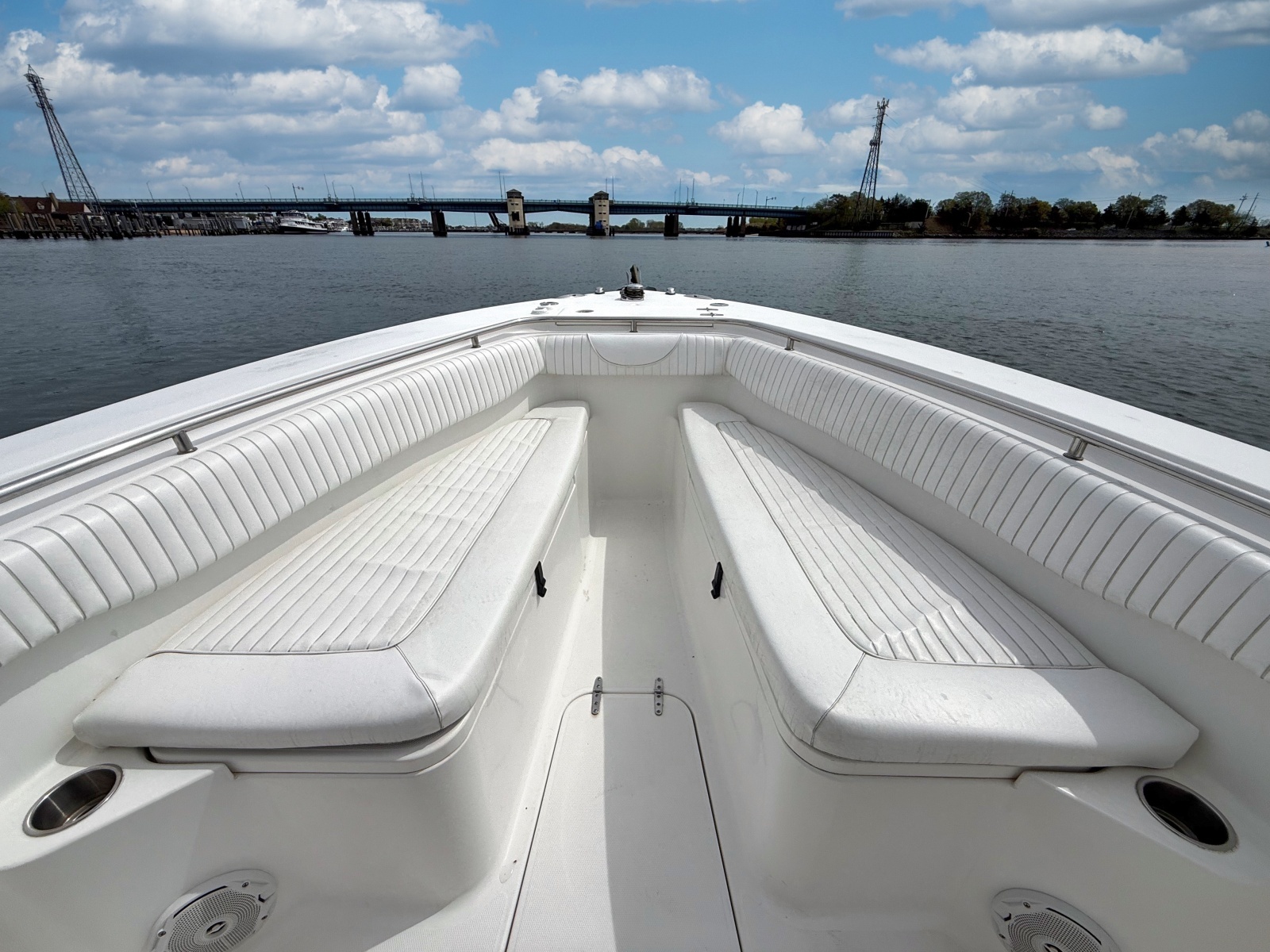29ft Sea Hunt Yacht For Sale