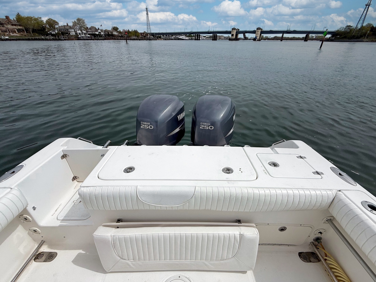 29ft Sea Hunt Yacht For Sale
