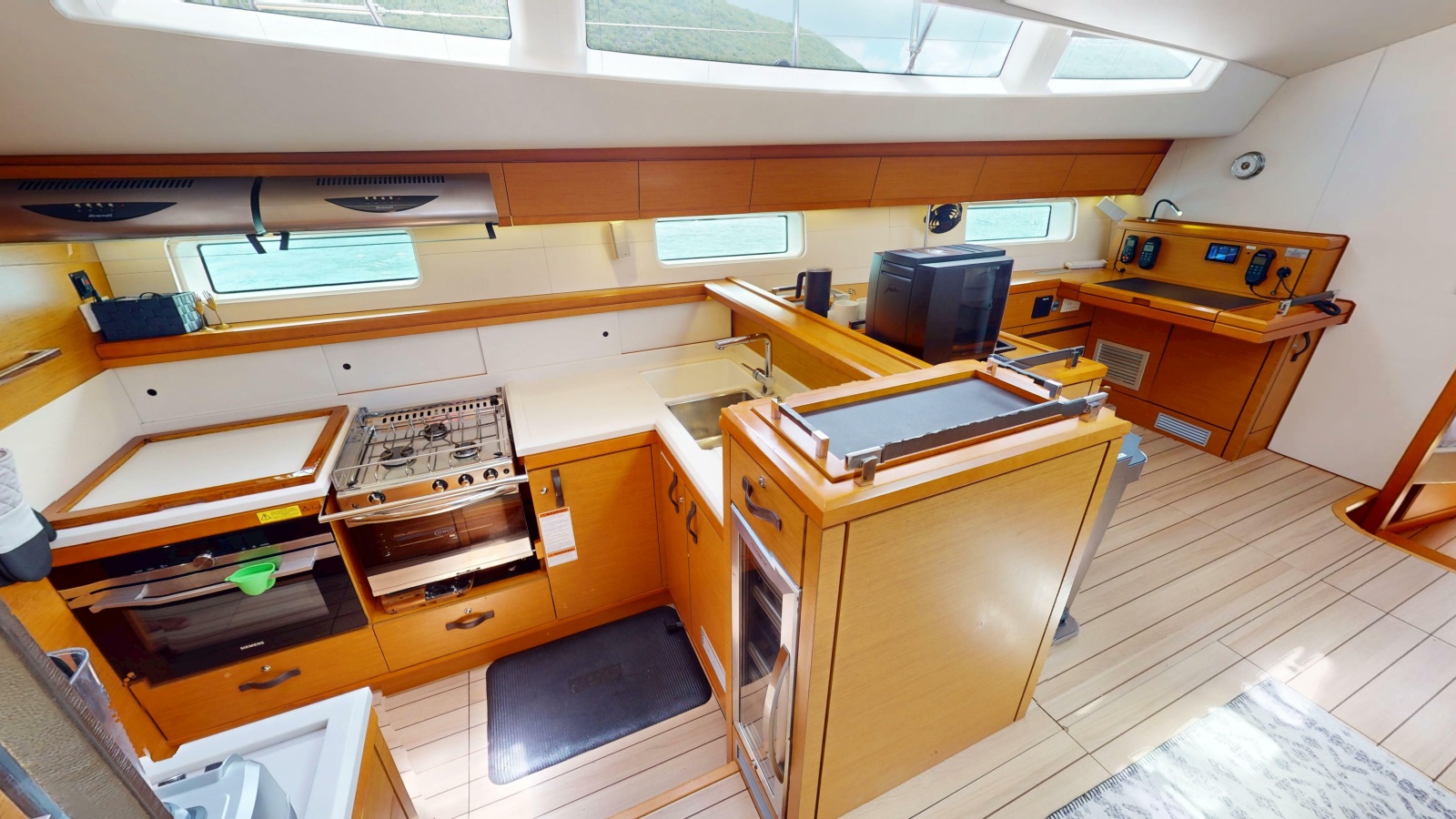 2018 Jeanneau 64