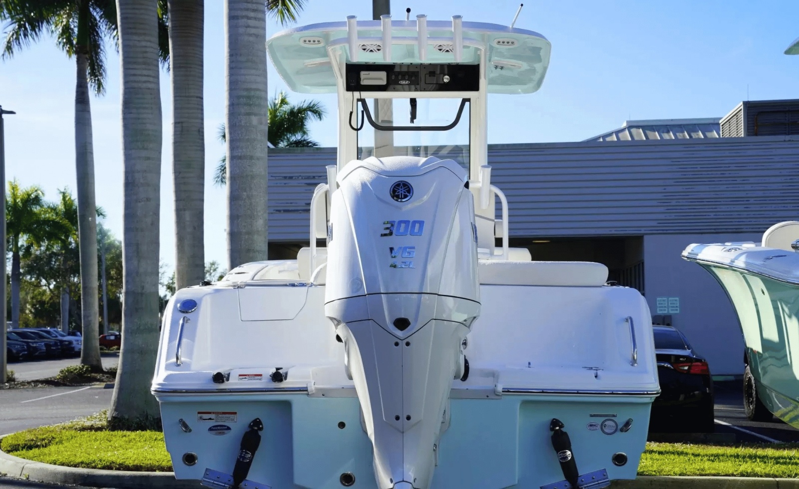 2026 Sea Hunt Ultra 245SE