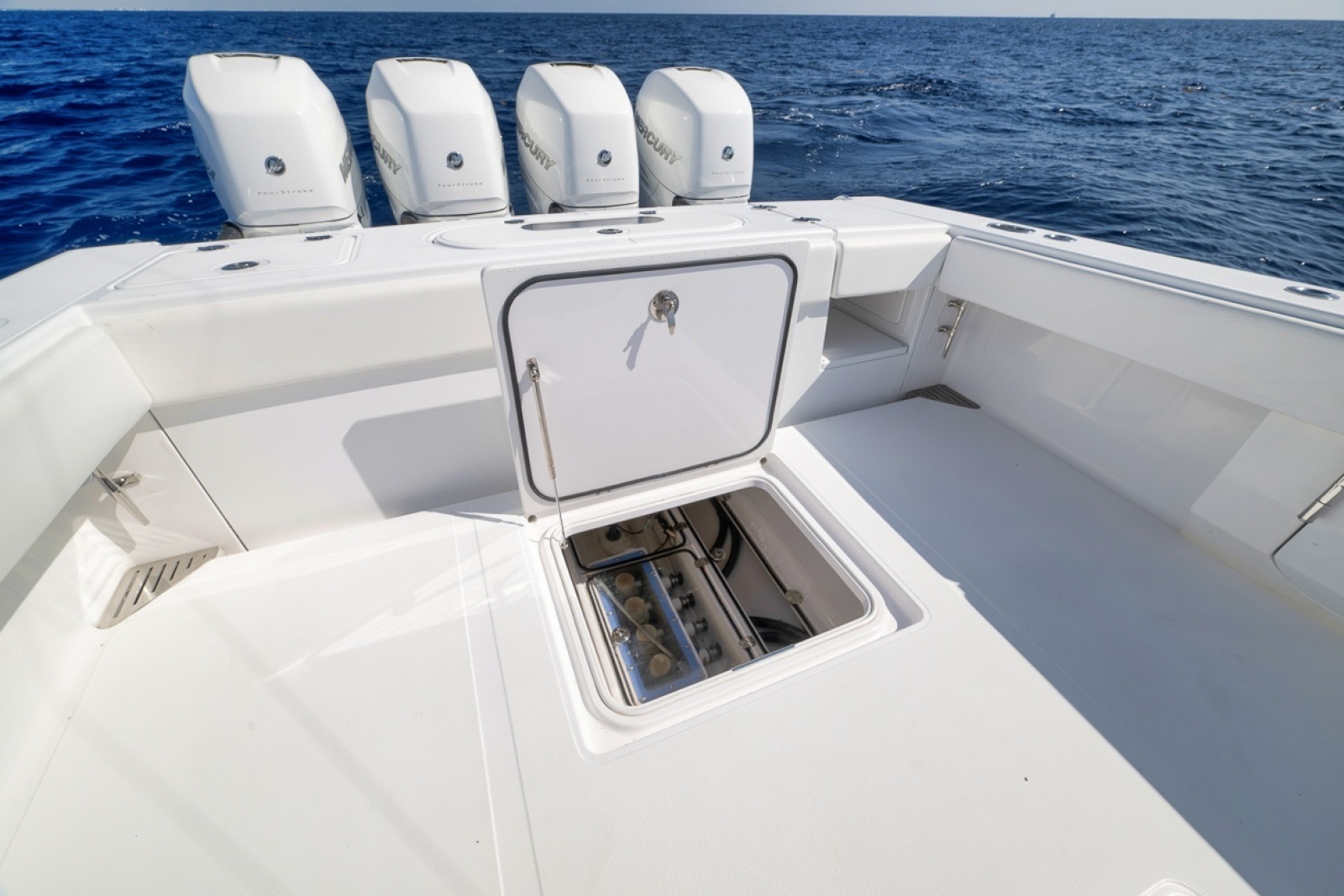 41ft Bahama Yacht For Sale