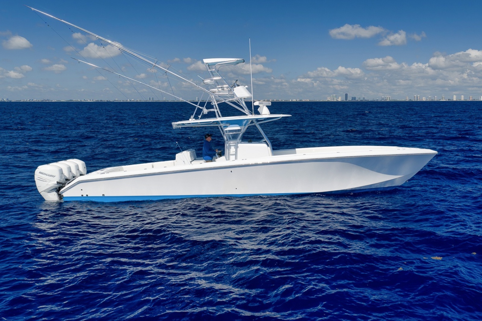 2017 Bahama 41CC
