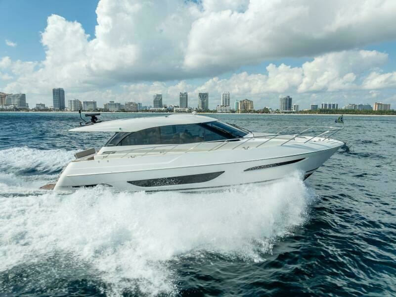 Man Cave 50ft Maritimo Yacht For Sale