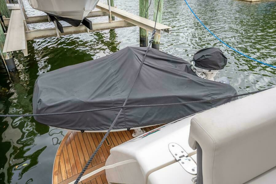 Man Cave 50ft Maritimo Yacht For Sale