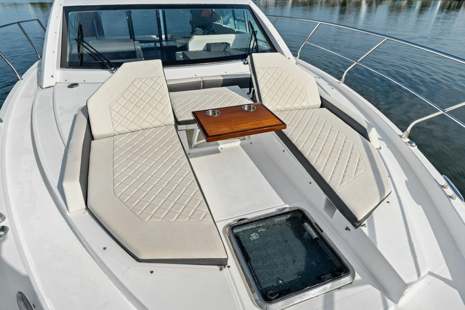 POSITIVE VIBES 46ft Cruisers Yachts Yacht For Sale