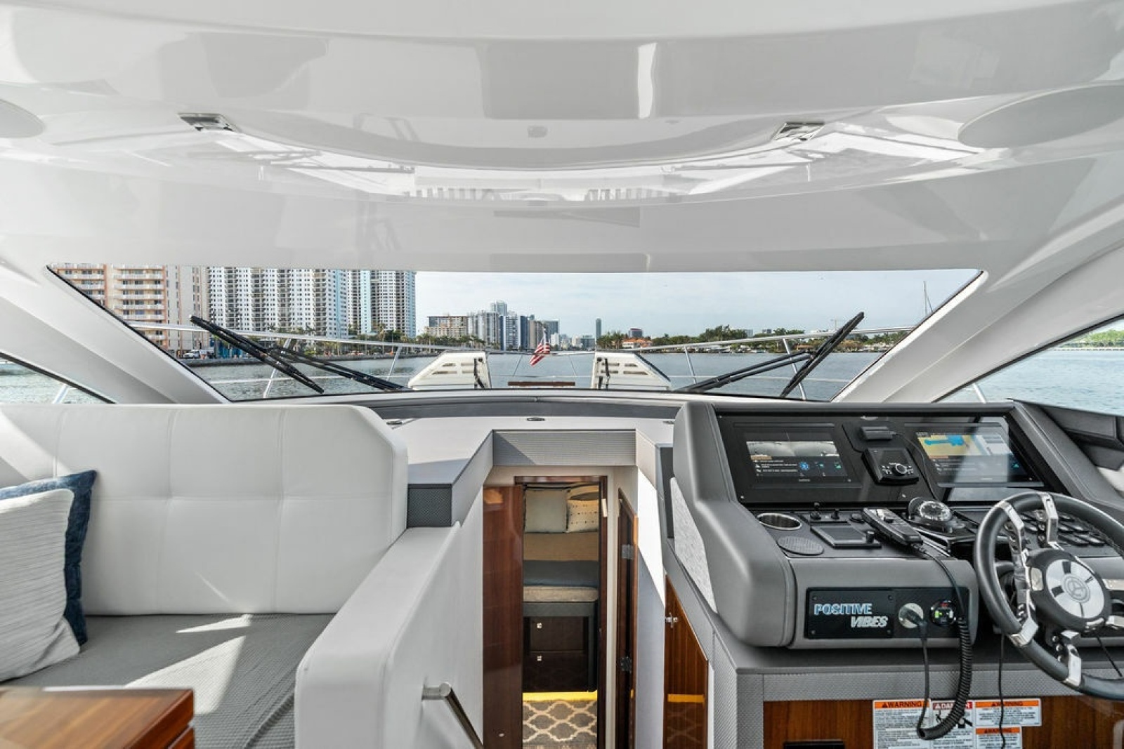 POSITIVE VIBES 46ft Cruisers Yachts Yacht For Sale