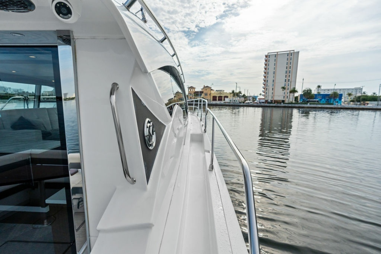 POSITIVE VIBES 46ft Cruisers Yachts Yacht For Sale