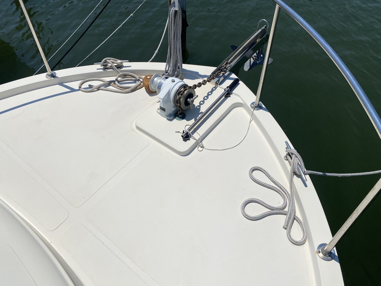 31ft Camano Yacht For Sale