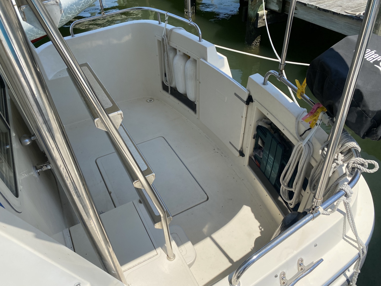 31ft Camano Yacht For Sale