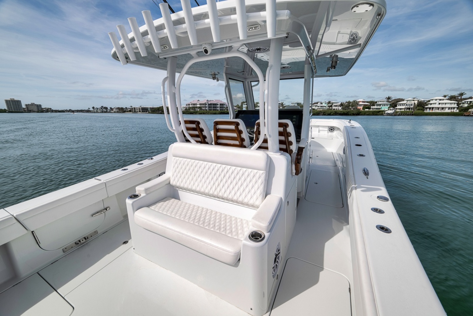 2024 Costa Custom 34 SV