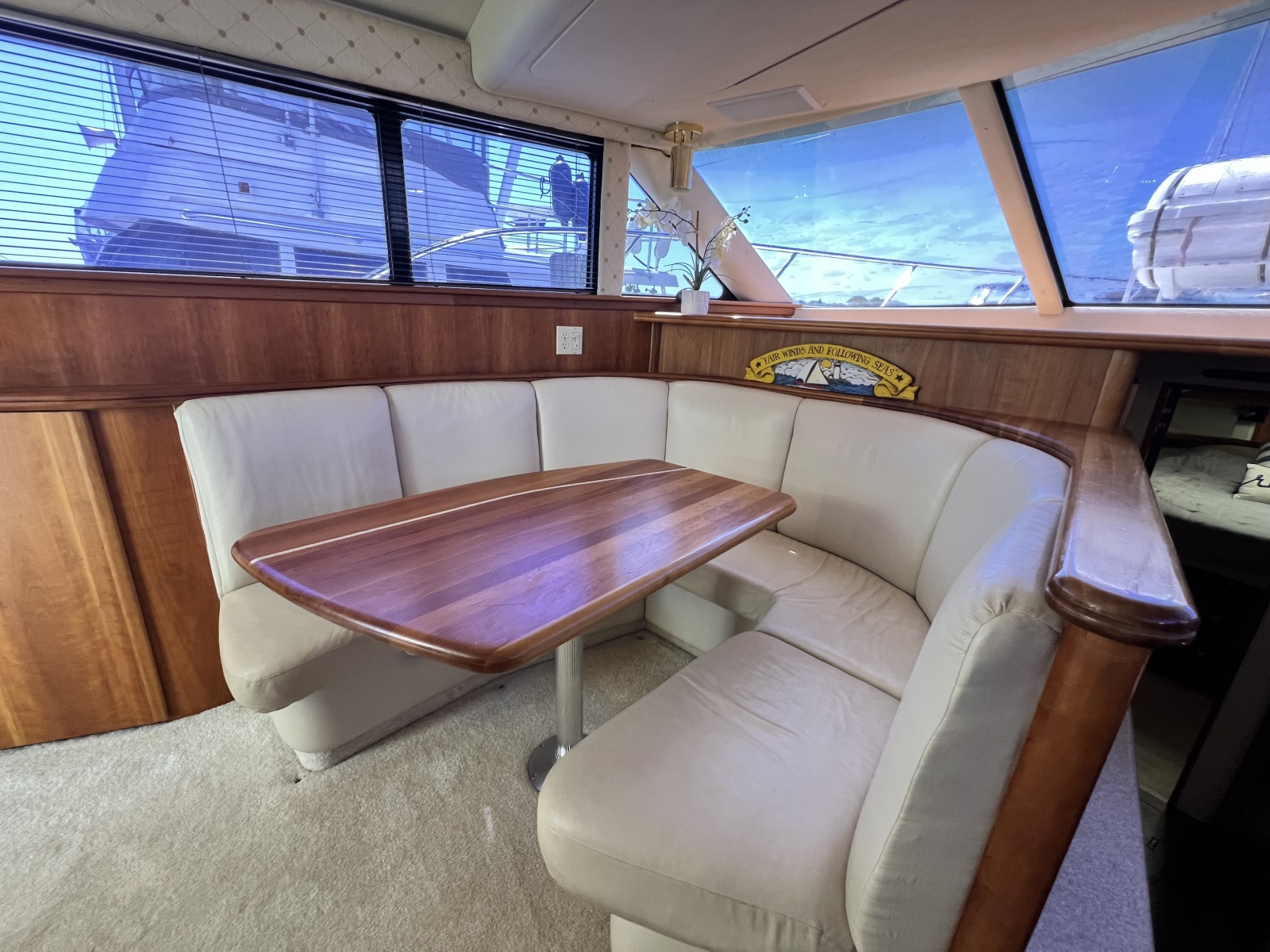 2000 Silverton 42C