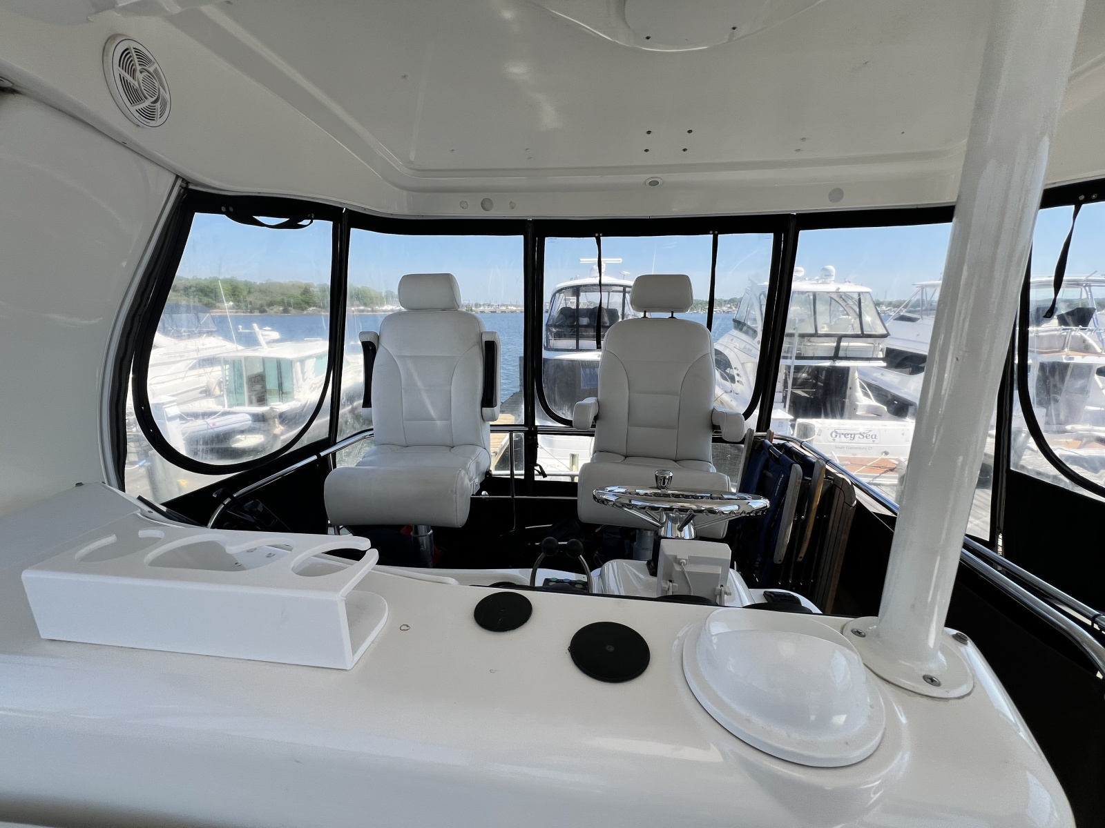 2000 Silverton 42C