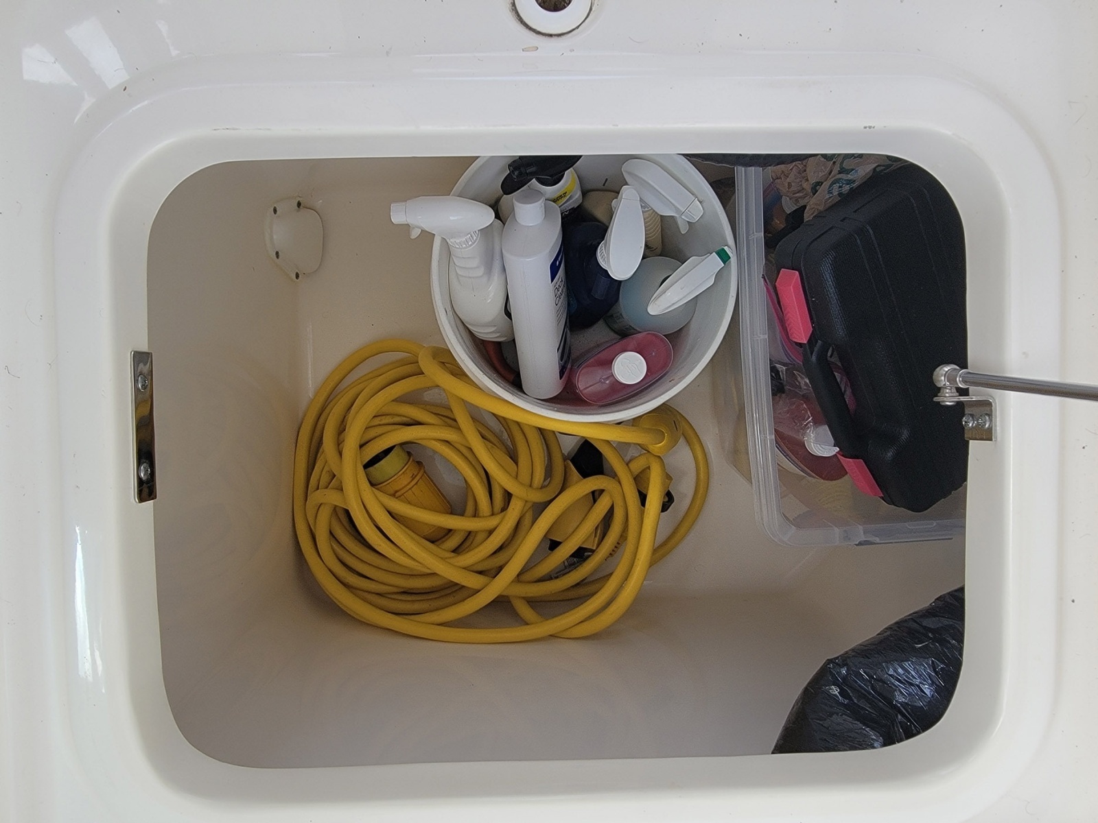 32ft Boston Whaler Yacht For Sale
