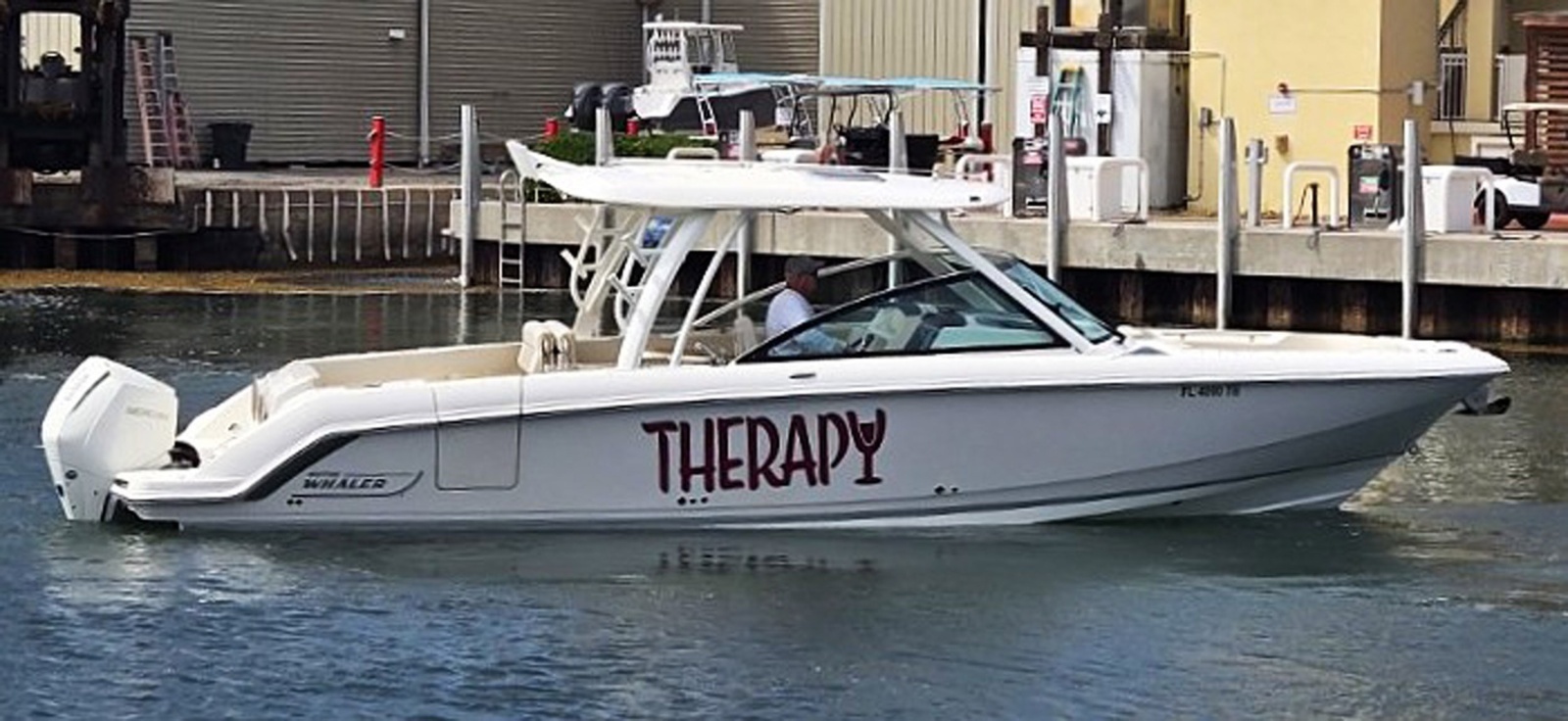 32ft Boston Whaler Yacht For Sale