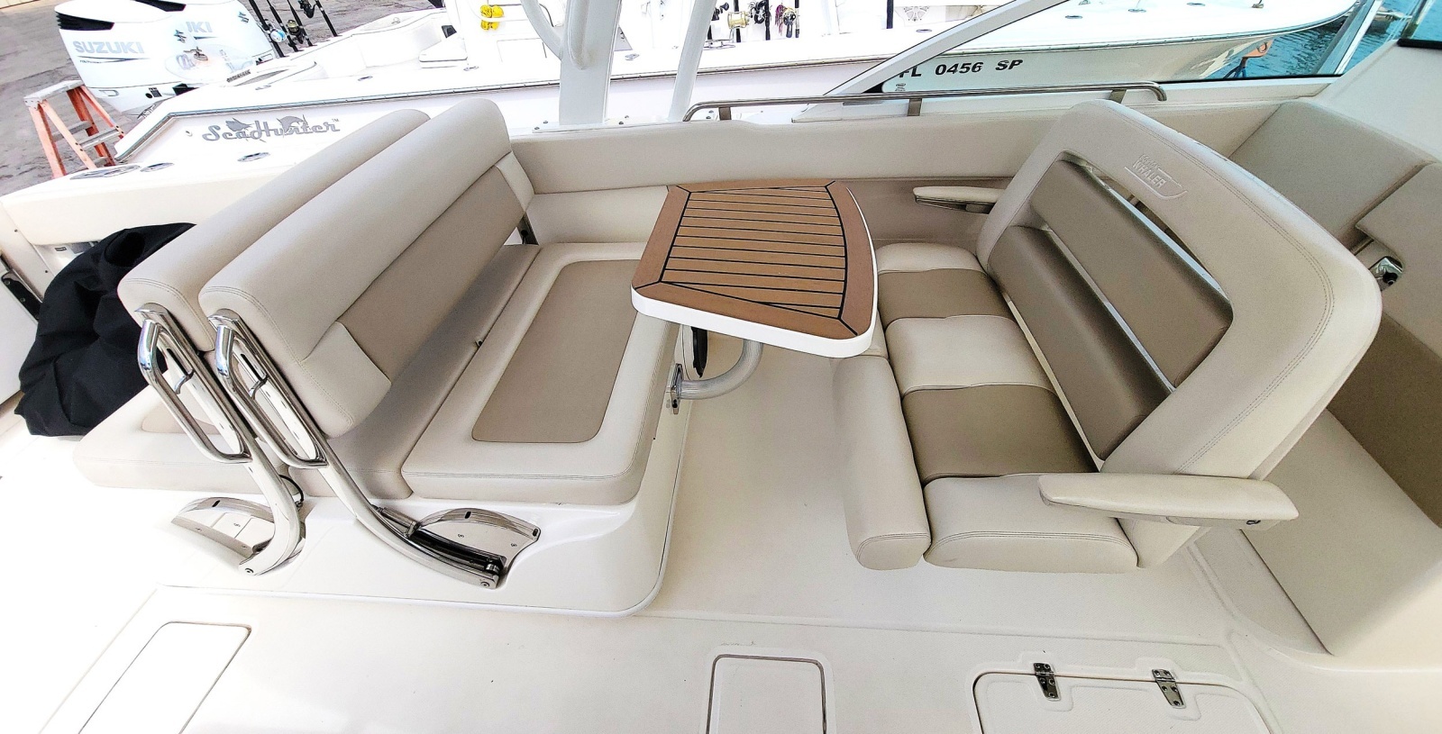 32ft Boston Whaler Yacht For Sale