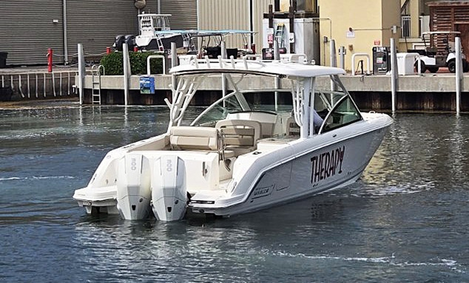 32ft Boston Whaler Yacht For Sale
