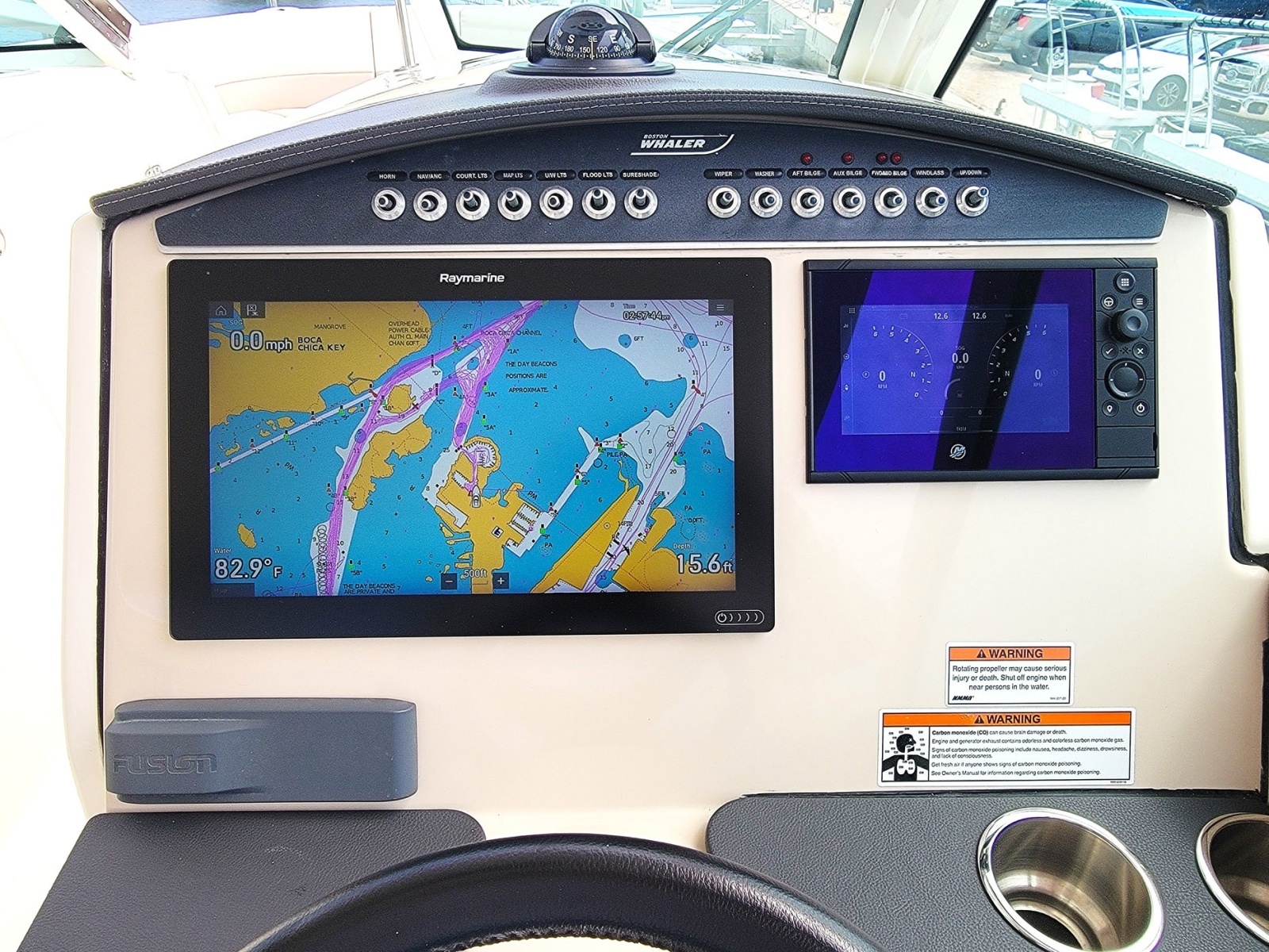 32ft Boston Whaler Yacht For Sale