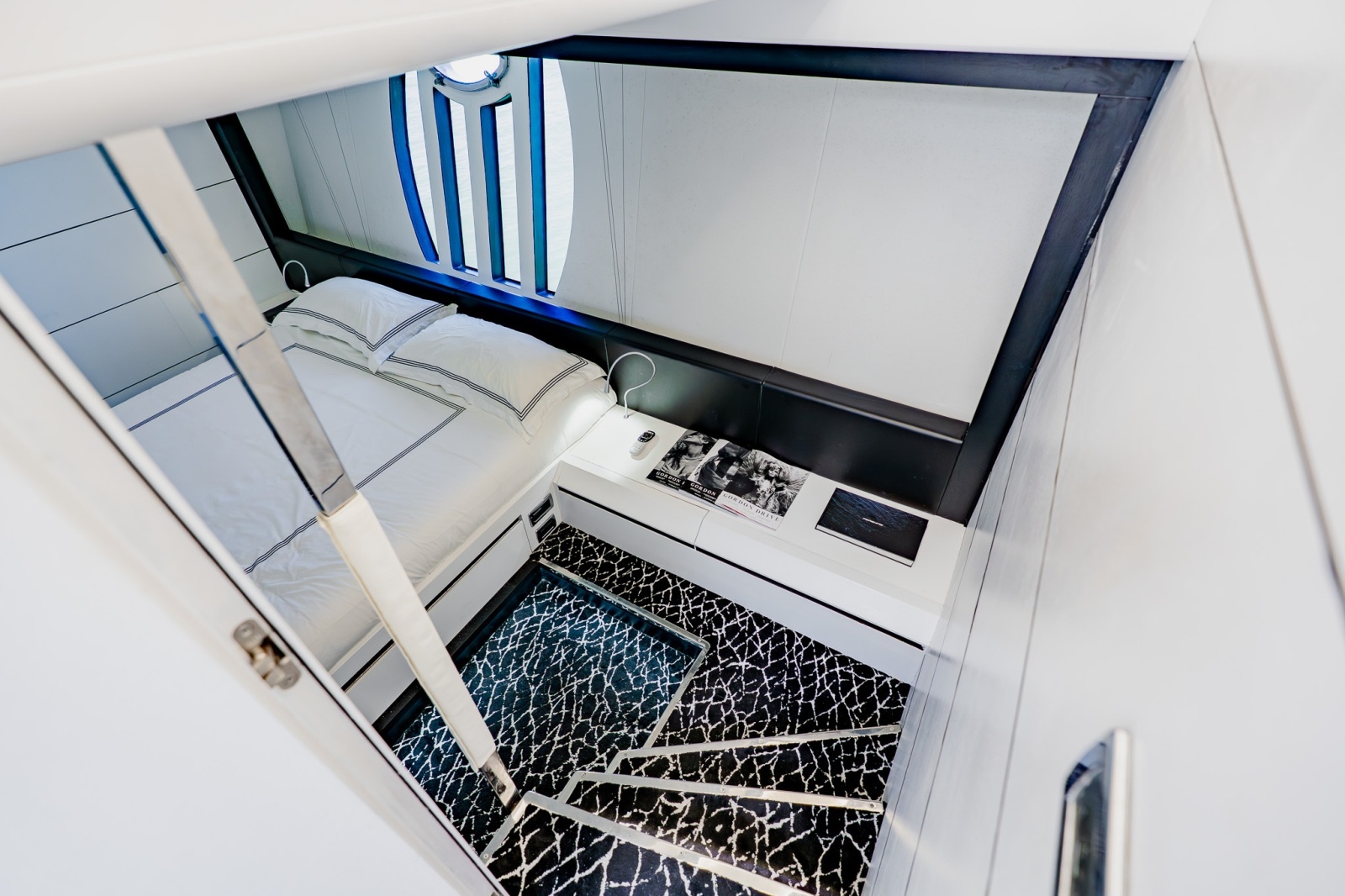 2010 Pershing 80