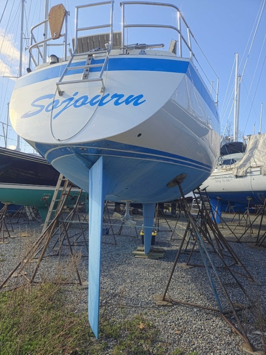 Sojourn 35ft Wauquiez Yacht For Sale