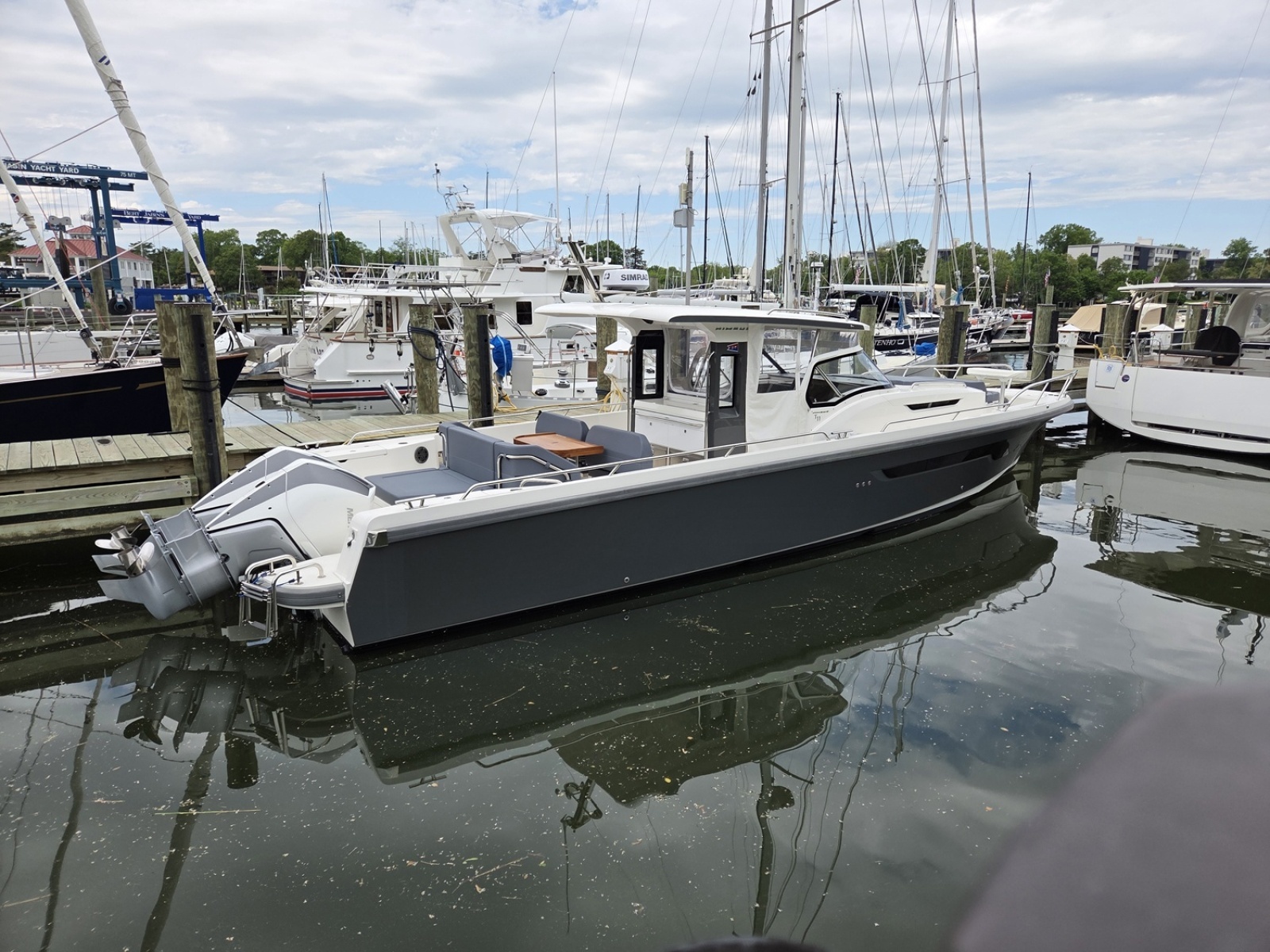 40ft Nimbus Yacht For Sale