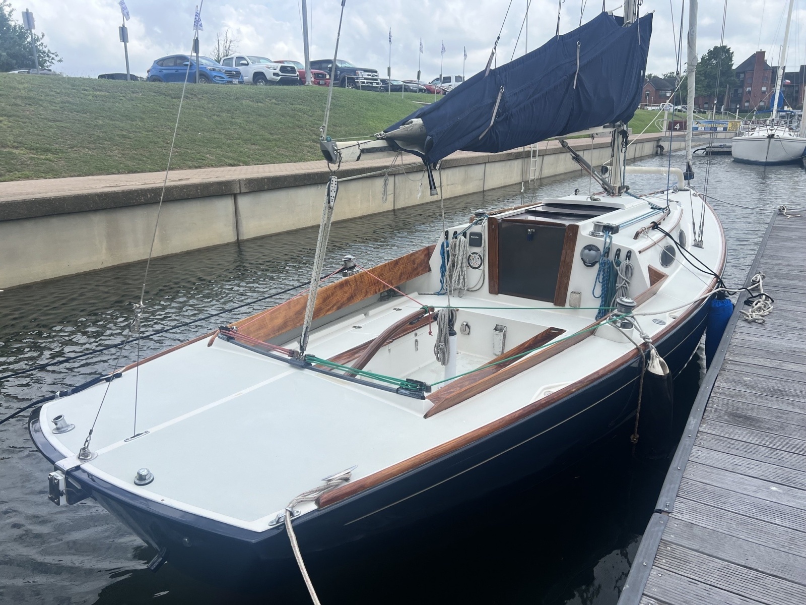 1998 Alerion Express
