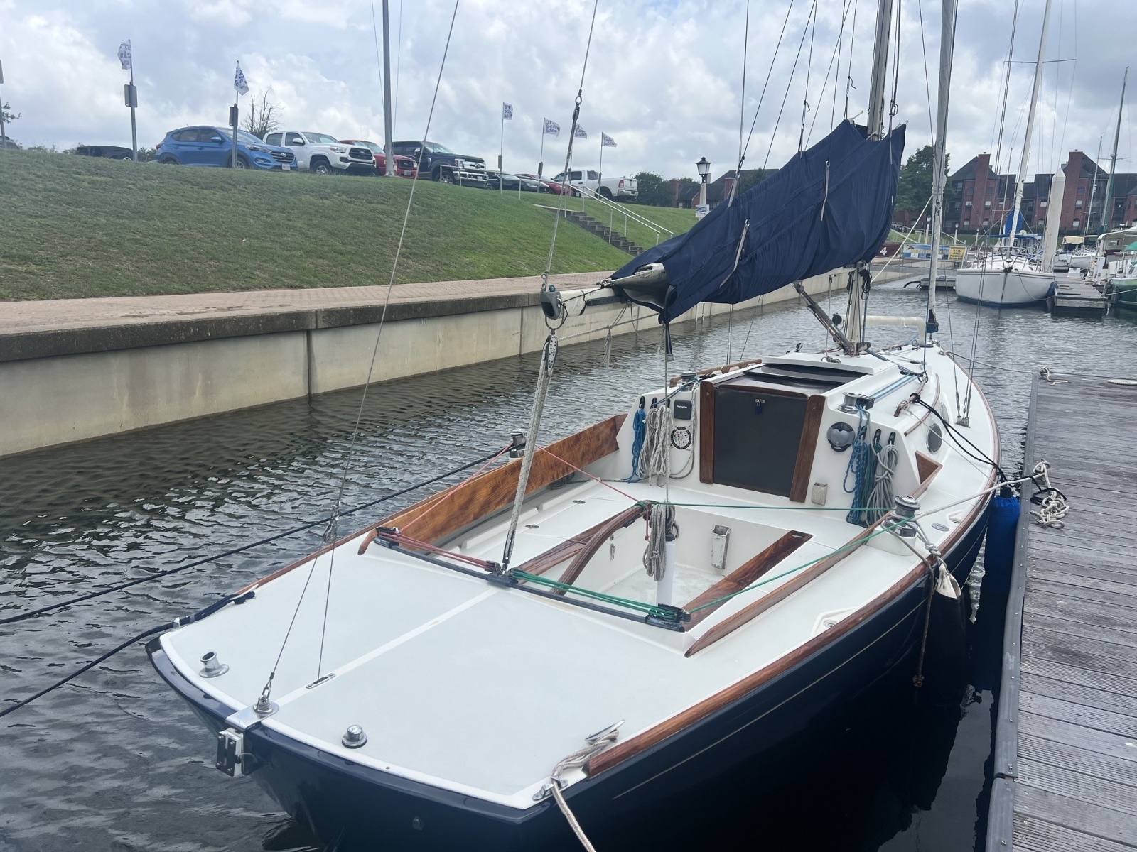 1998 Alerion Express