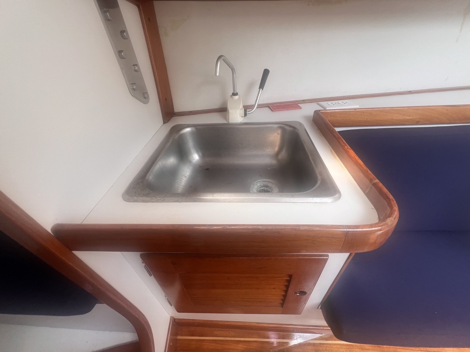 1998 Alerion Express