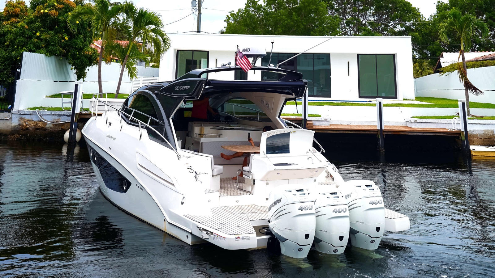40' 2023 Schaefer 