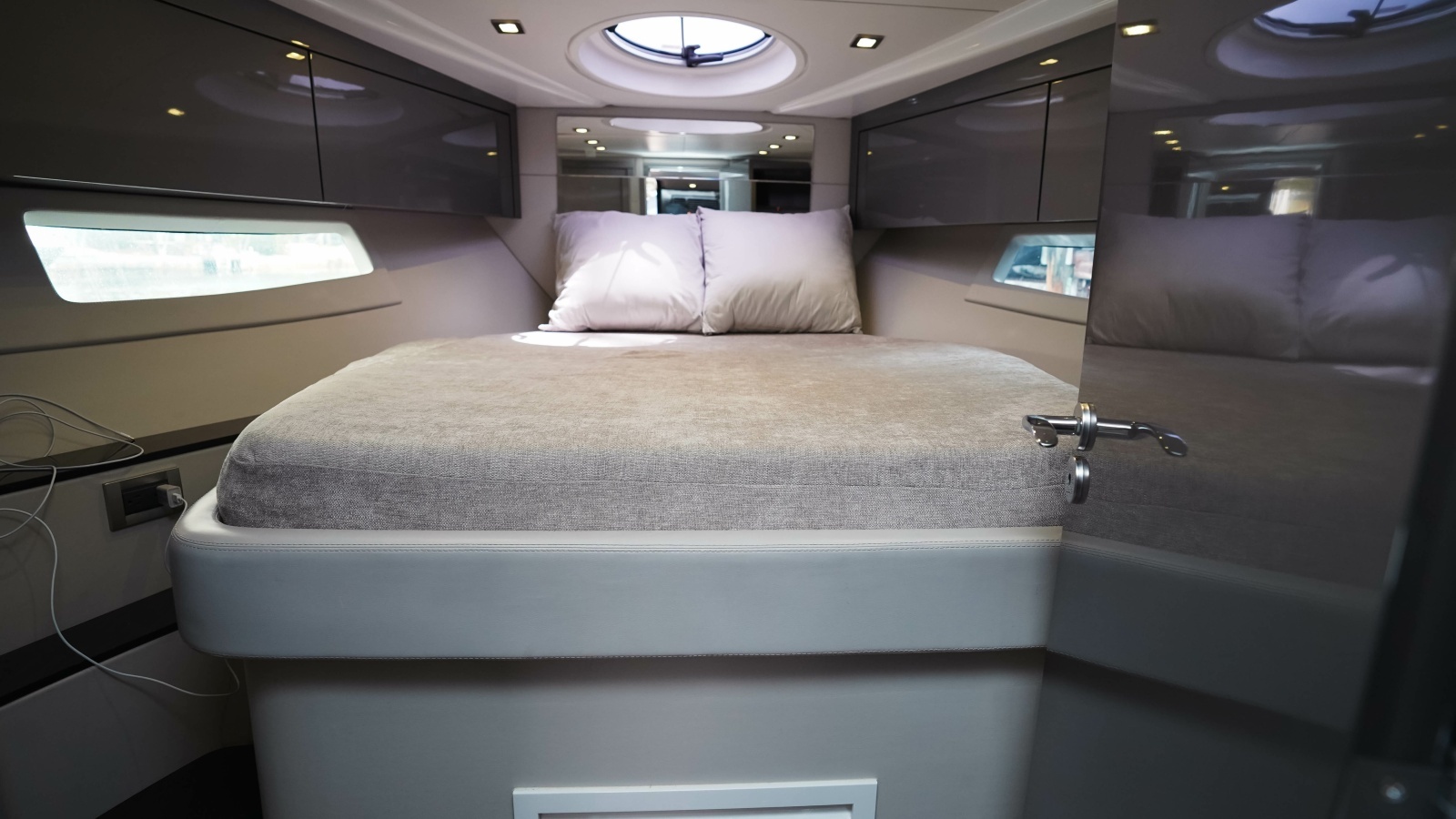 40ft Schaefer Yacht For Sale
