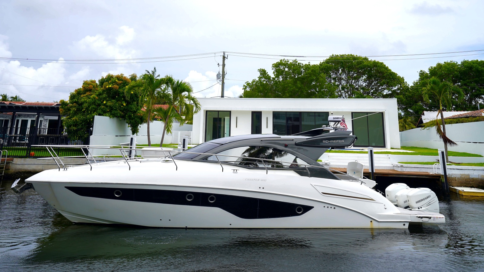 40' 2023 Schaefer 
