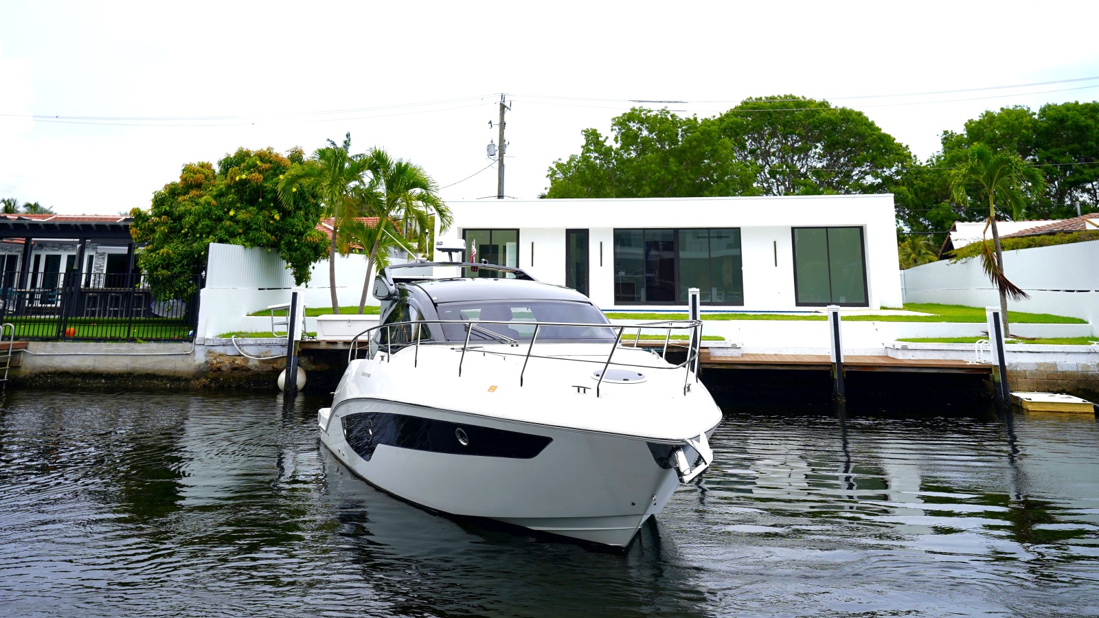 40' 2023 Schaefer 
