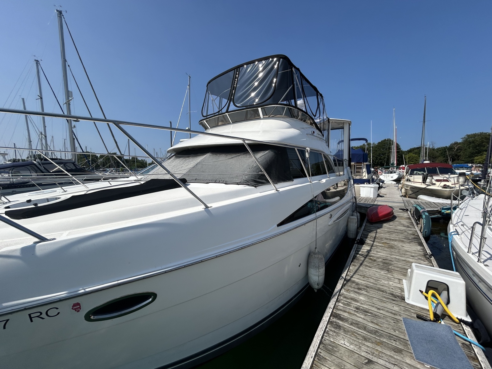2007 Meridian 368 Motoryacht