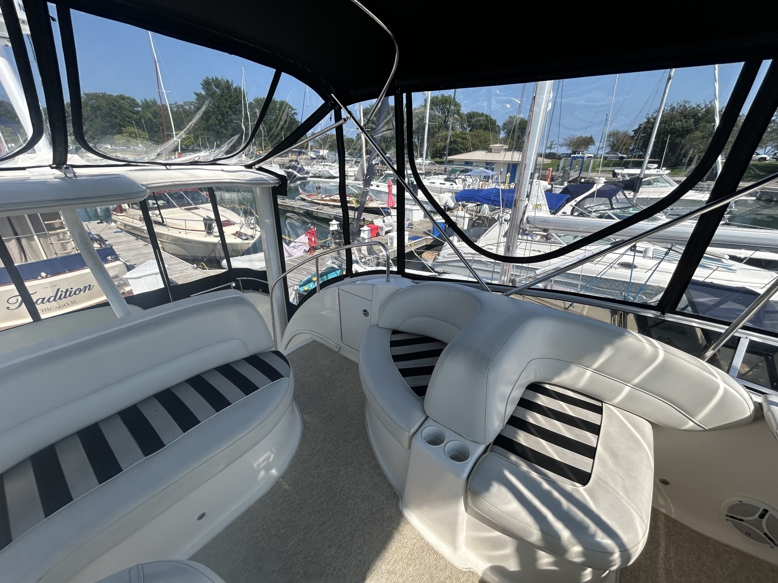 2007 Meridian 368 Motoryacht