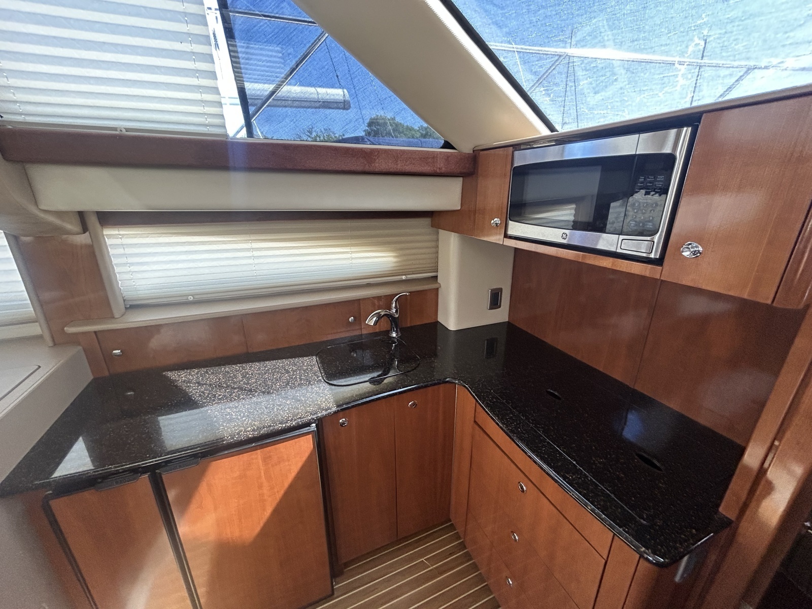 2007 Meridian 368 Motoryacht