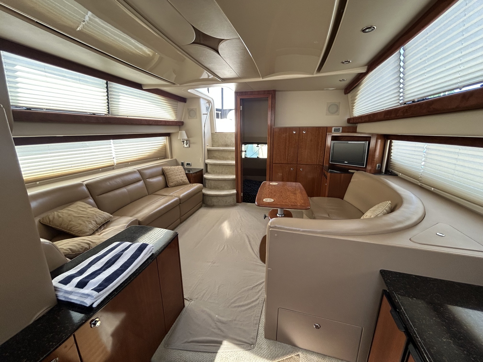 2007 Meridian 368 Motoryacht