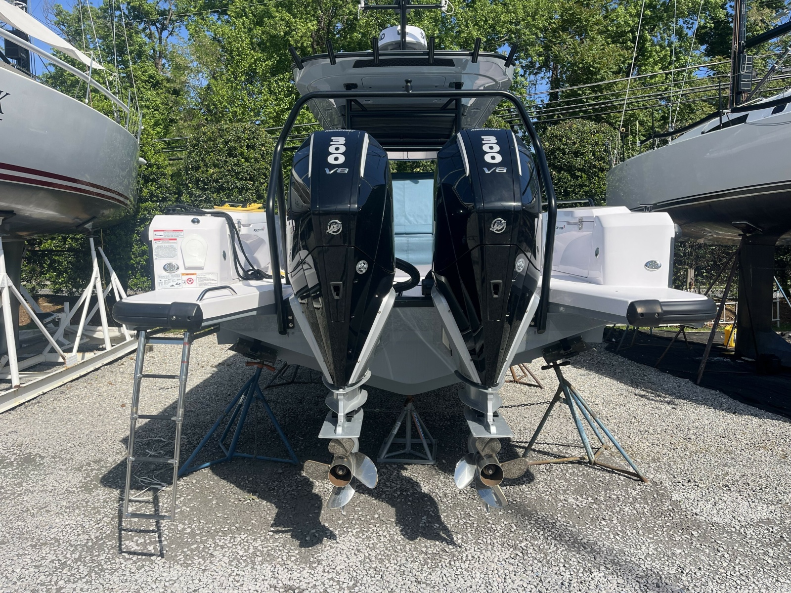 2025 Axopar 37 Sun Top