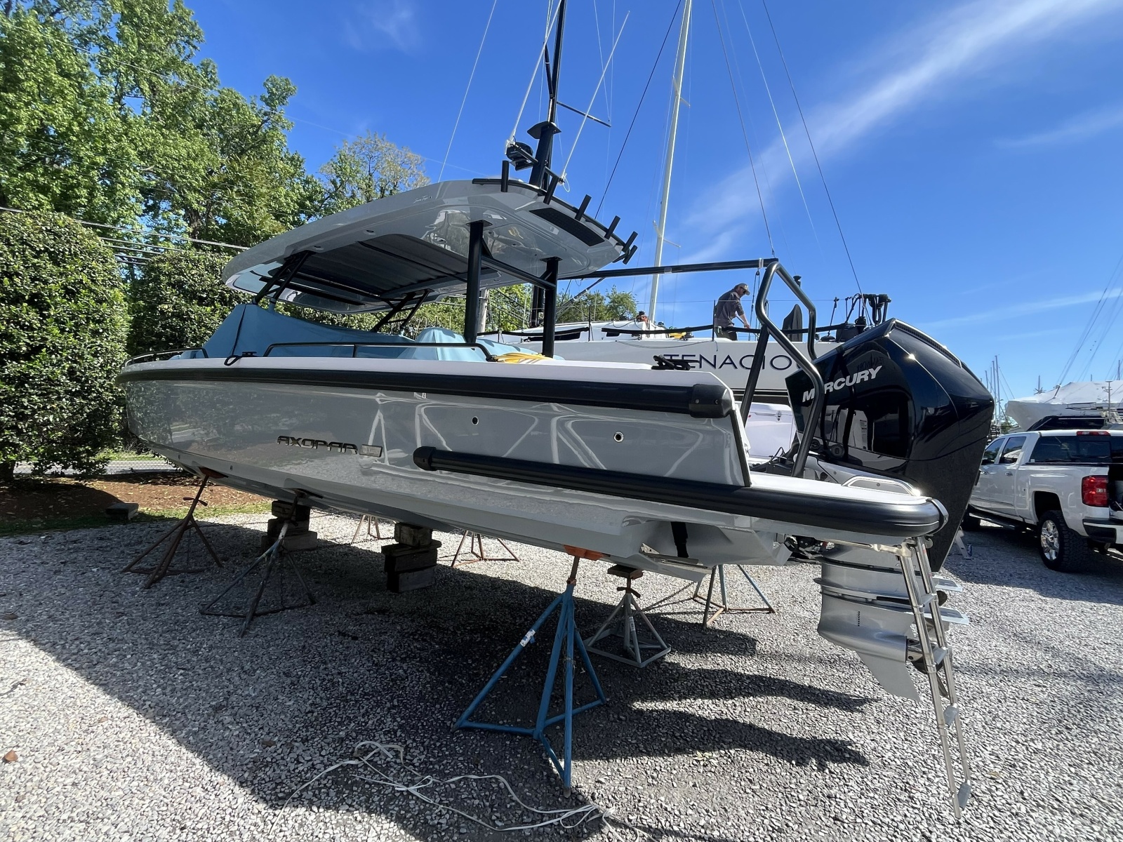 2025 Axopar 37 Sun Top