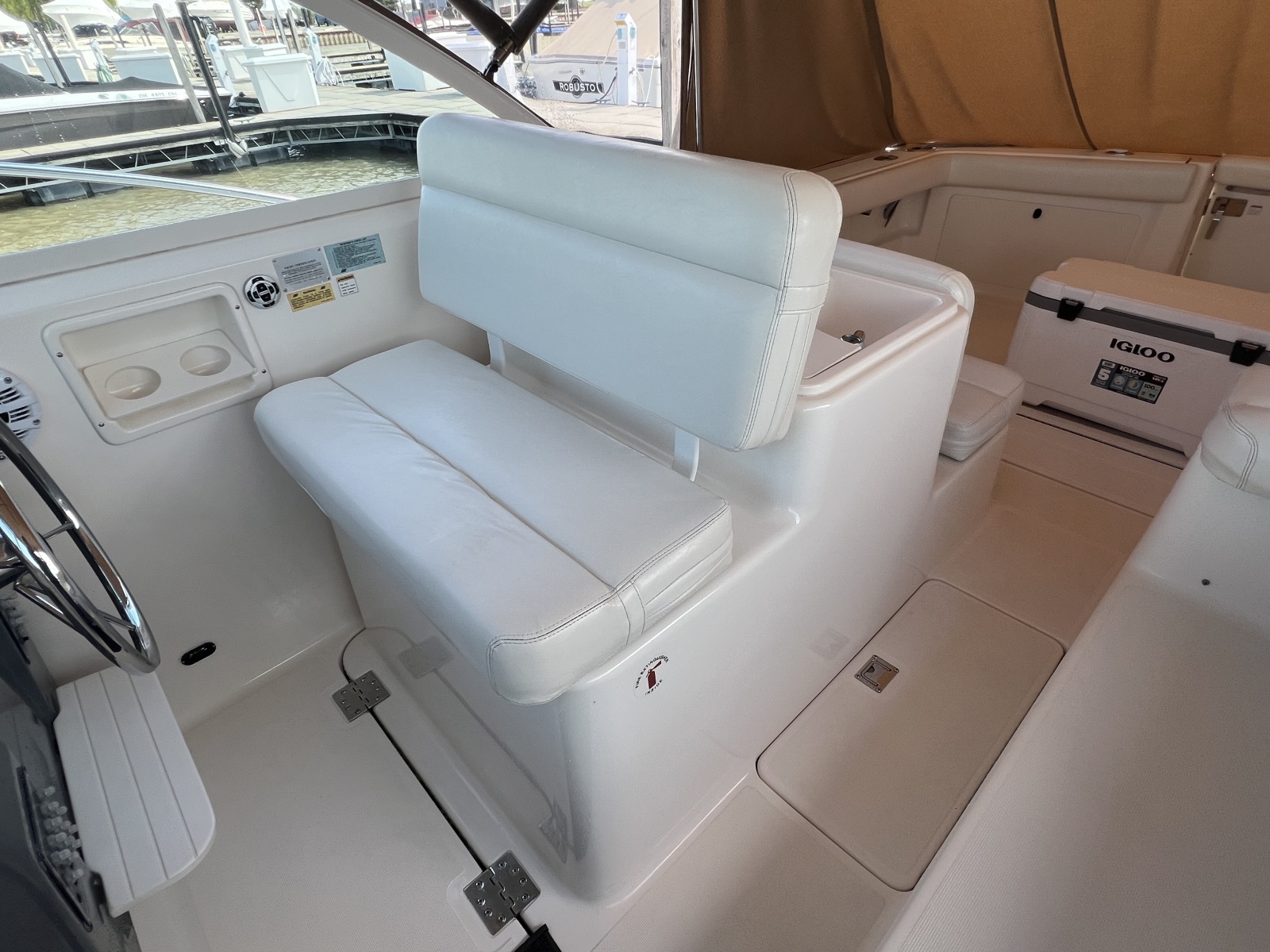 2000 Tiara Yachts 29 Coronet