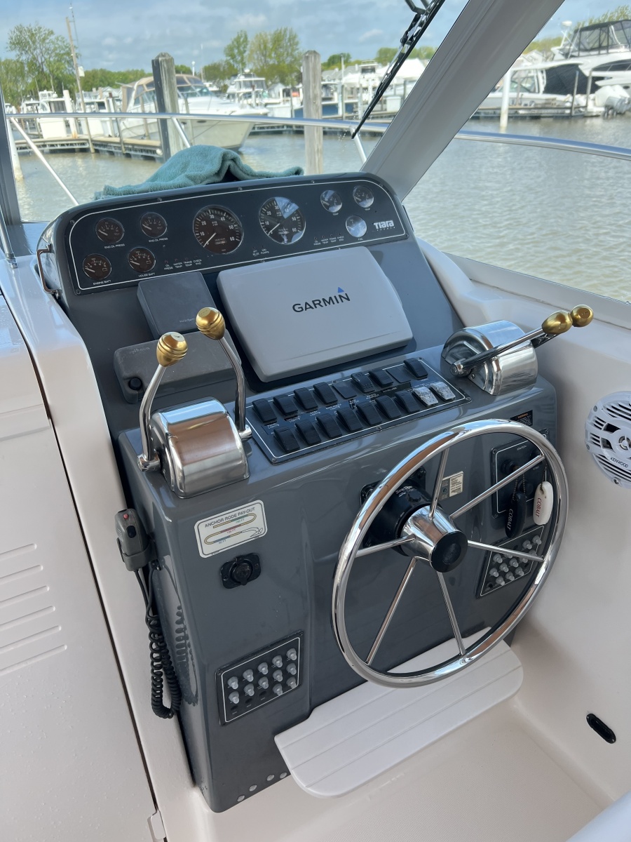 2000 Tiara Yachts 29 Coronet