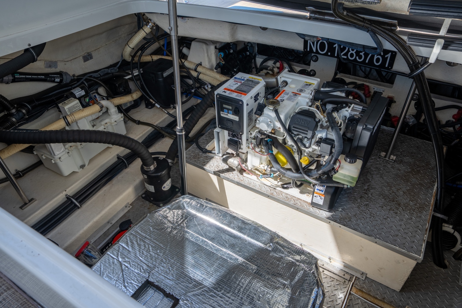 2018 Formula 350 Crossover Bowrider