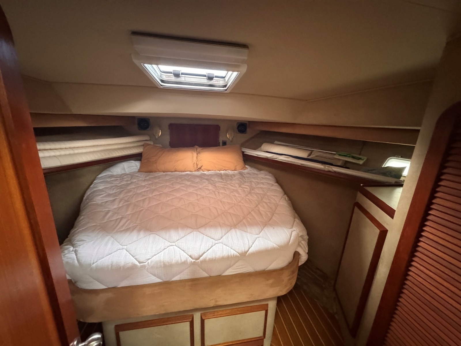 LOVE IS 44ft Chris Craft Yacht For Sale