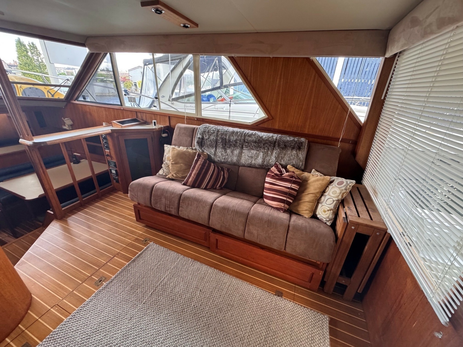 LOVE IS 44ft Chris Craft Yacht For Sale