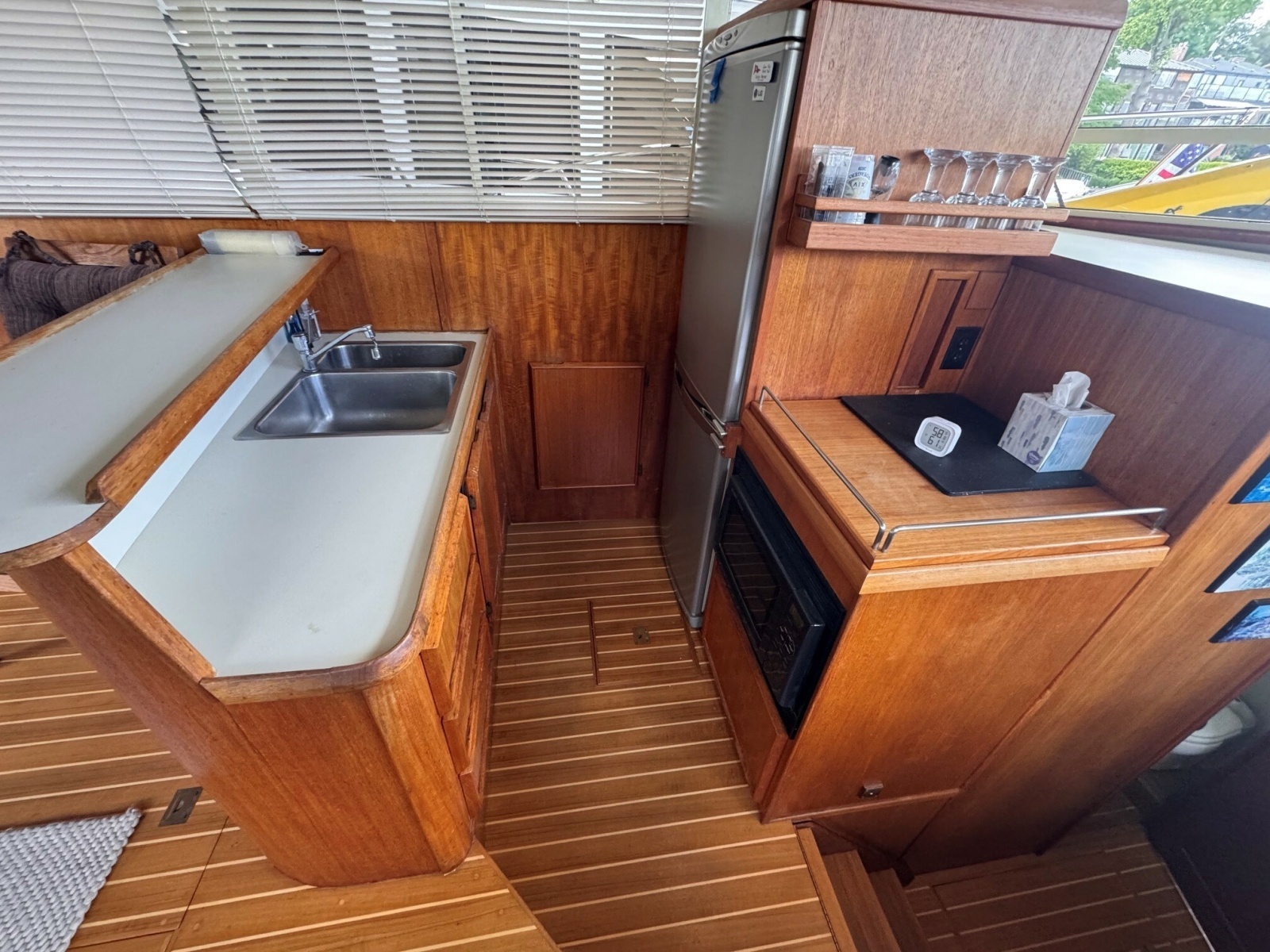 LOVE IS 44ft Chris Craft Yacht For Sale