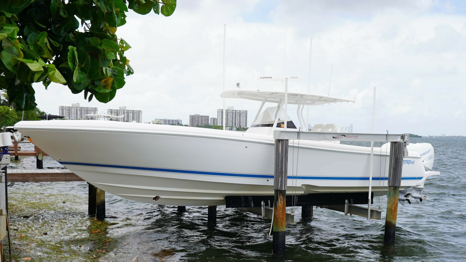 37ft Intrepid Yacht For Sale