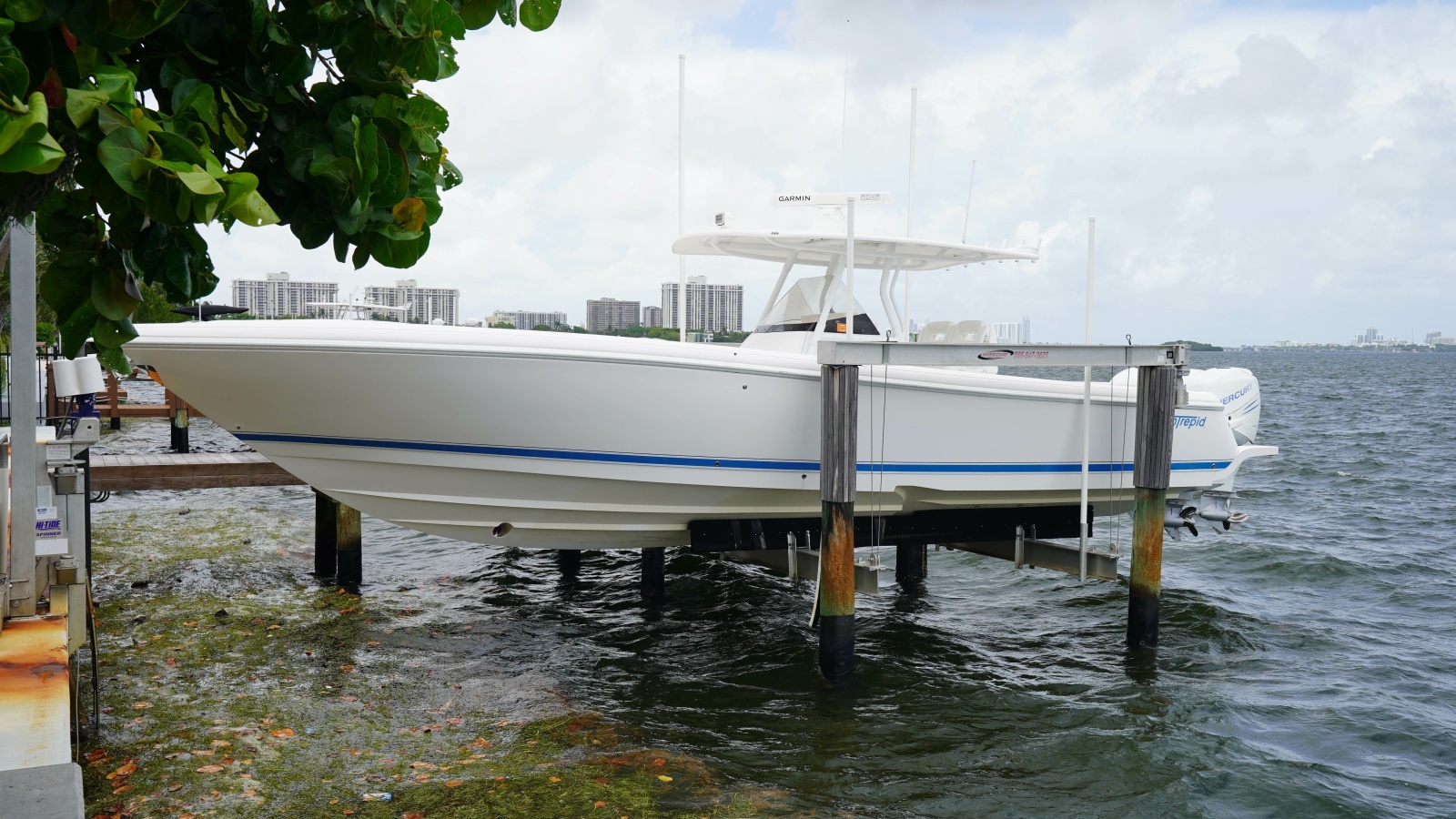 37ft Intrepid Yacht For Sale