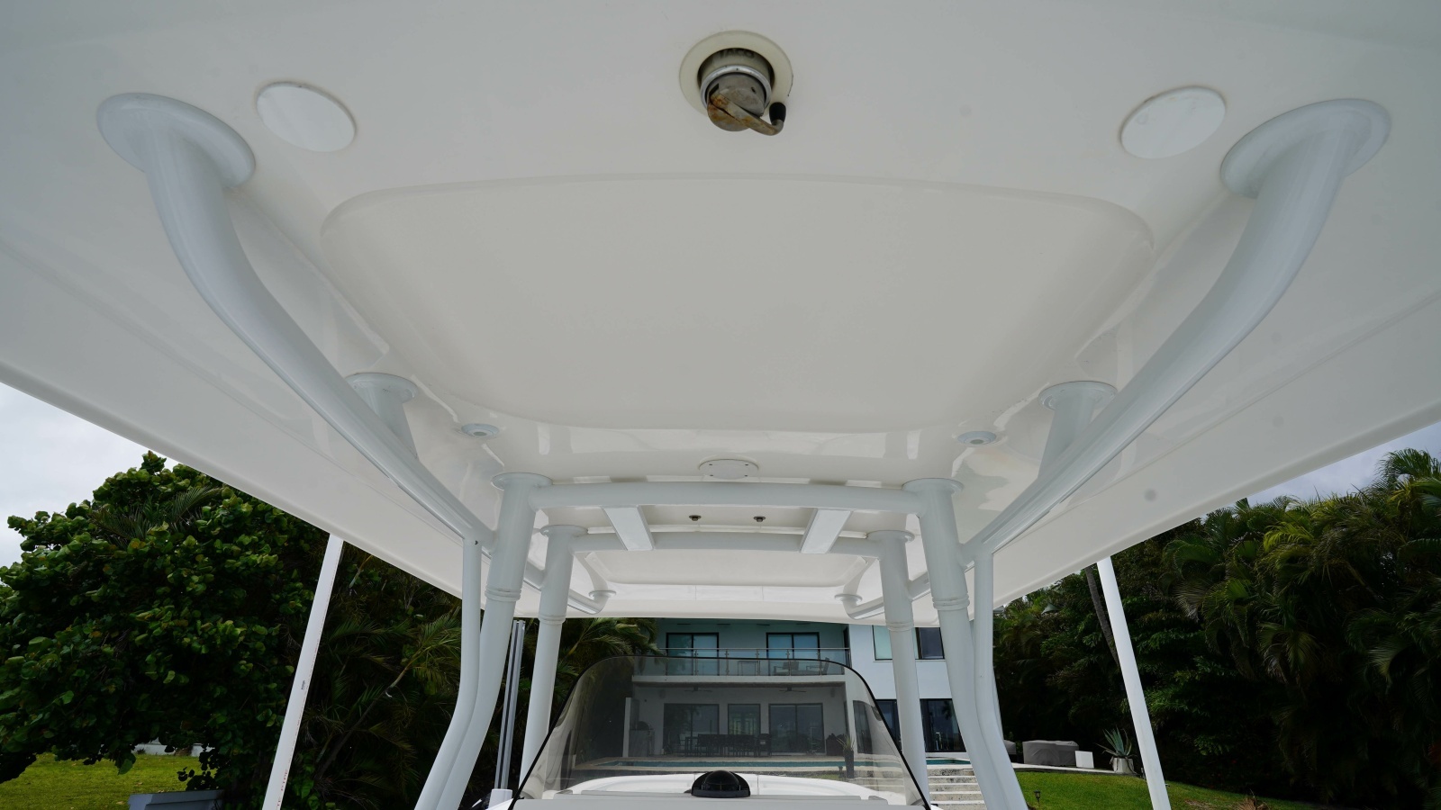 37ft Intrepid Yacht For Sale