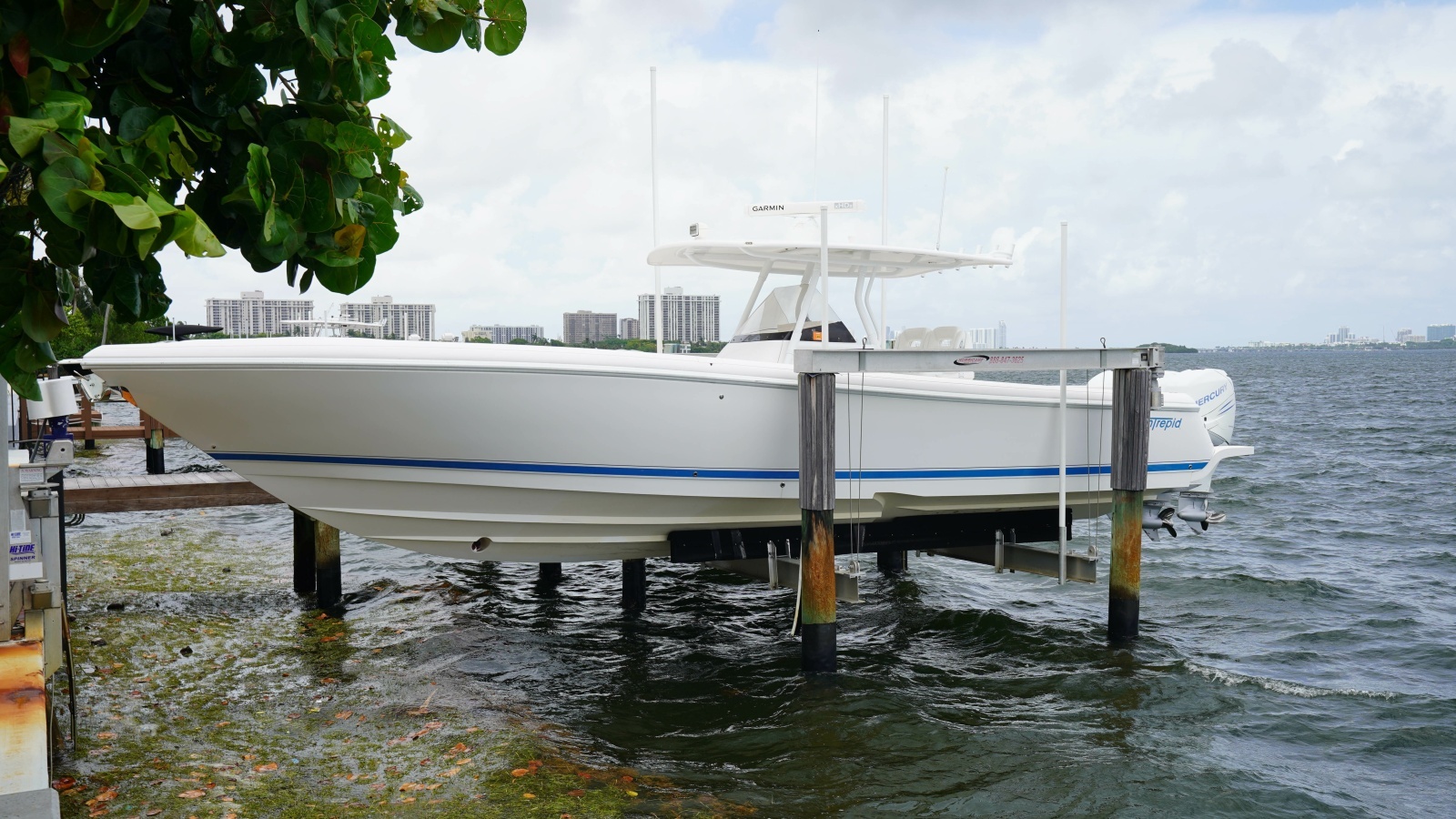 37ft Intrepid Yacht For Sale