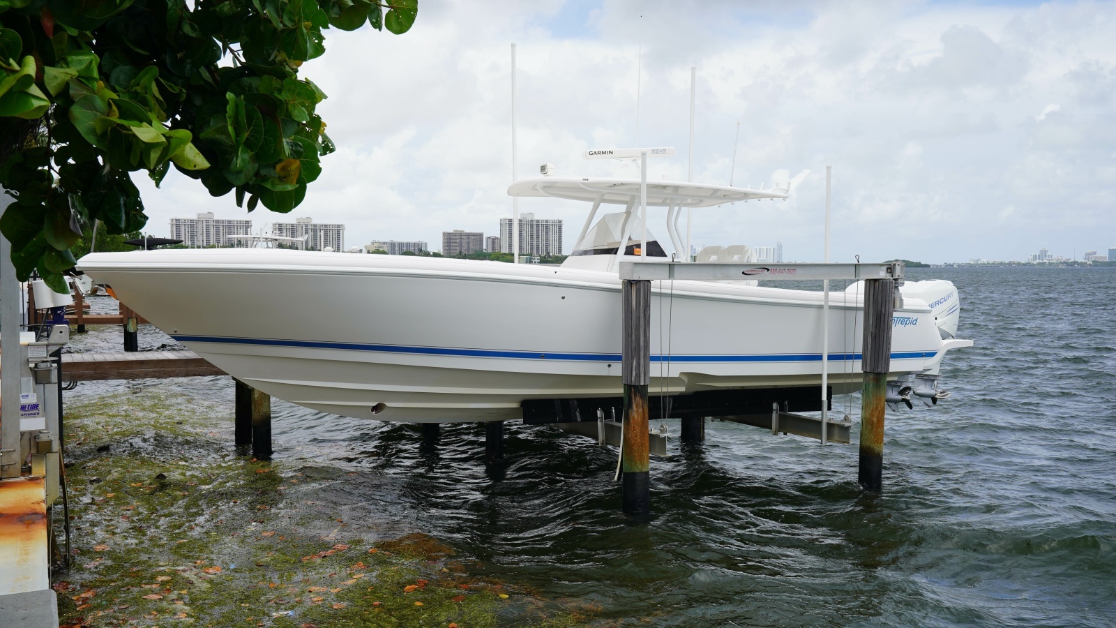 37ft Intrepid Yacht For Sale
